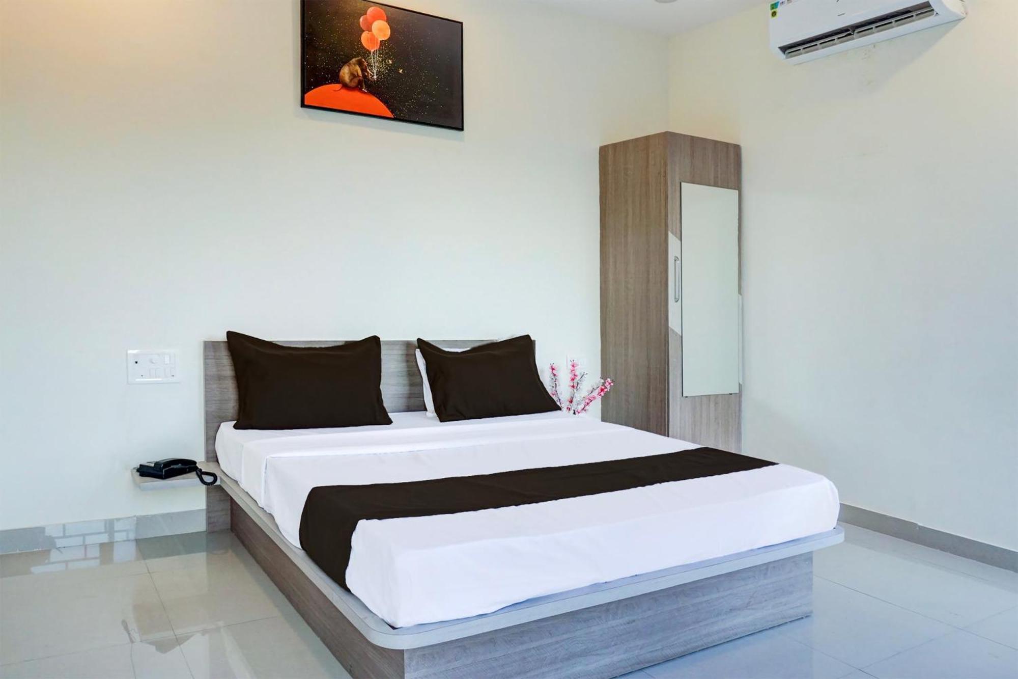 Hotel O Atithi Executive Méribel Village Εξωτερικό φωτογραφία