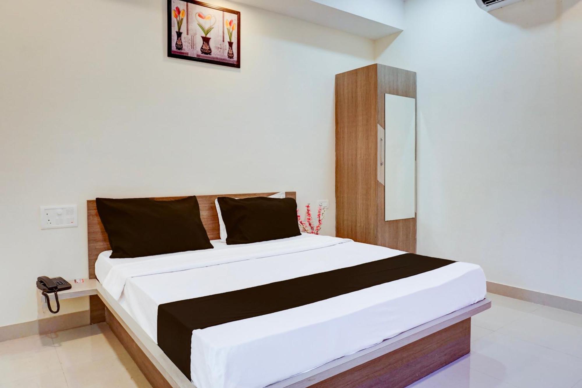 Hotel O Atithi Executive Méribel Village Εξωτερικό φωτογραφία