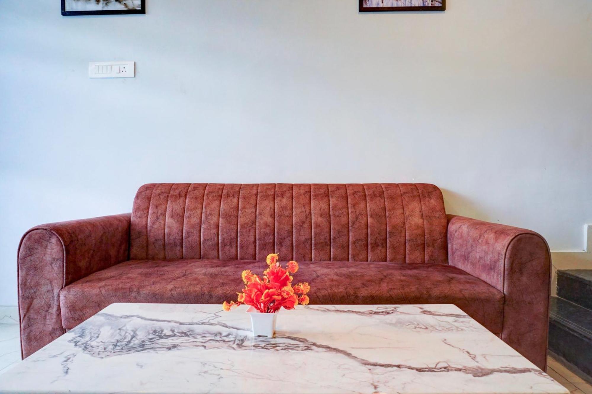 Hotel O Atithi Executive Méribel Village Εξωτερικό φωτογραφία