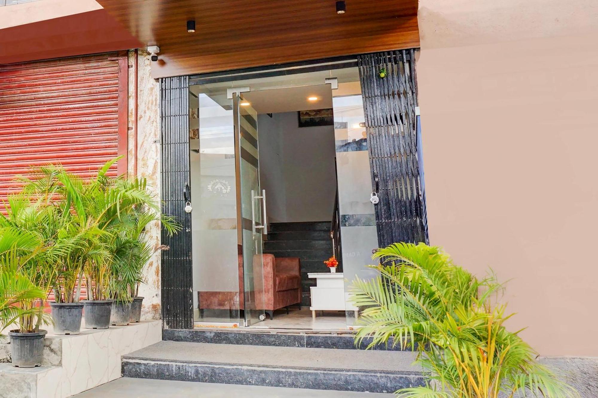 Hotel O Atithi Executive Méribel Village Εξωτερικό φωτογραφία